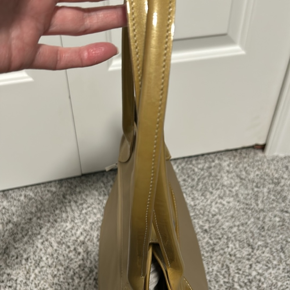 Longchamps Gold Handbag - Picture 6 of 16